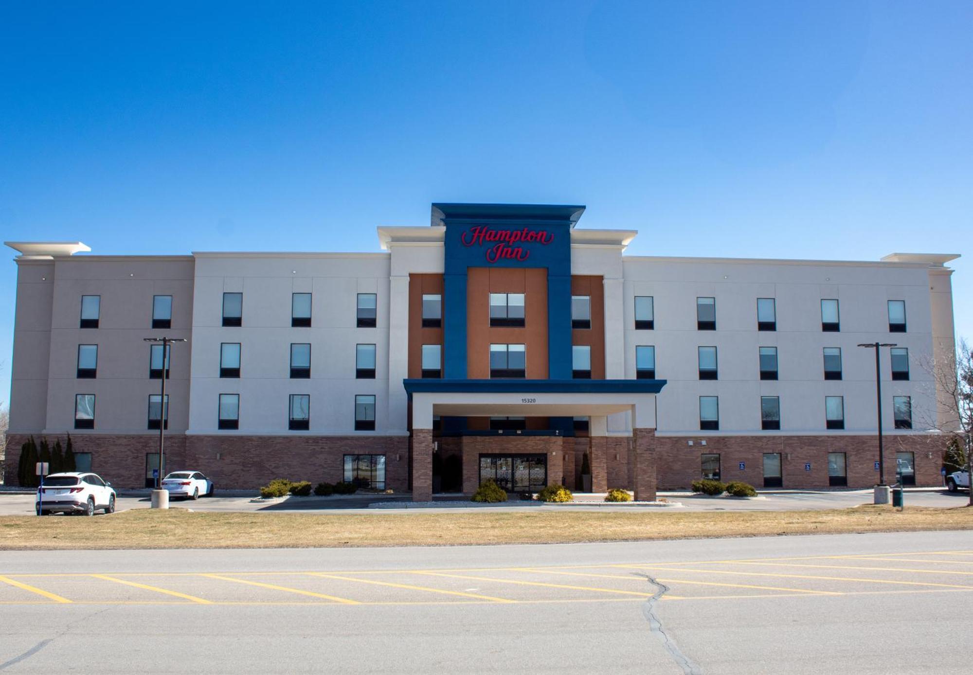 Hampton Inn & Suites Big Rapids, Mi Екстер'єр фото