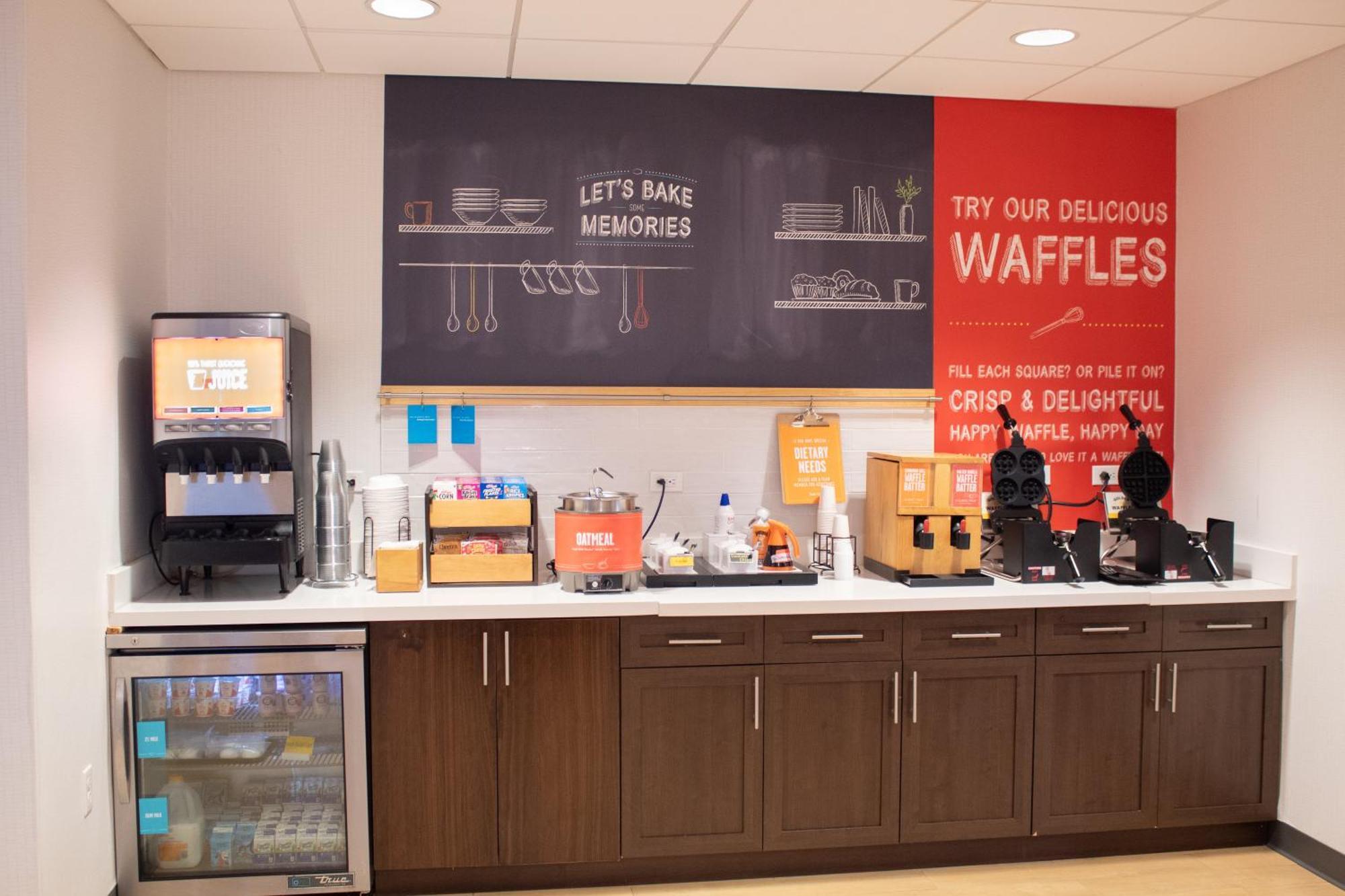 Hampton Inn & Suites Big Rapids, Mi Екстер'єр фото